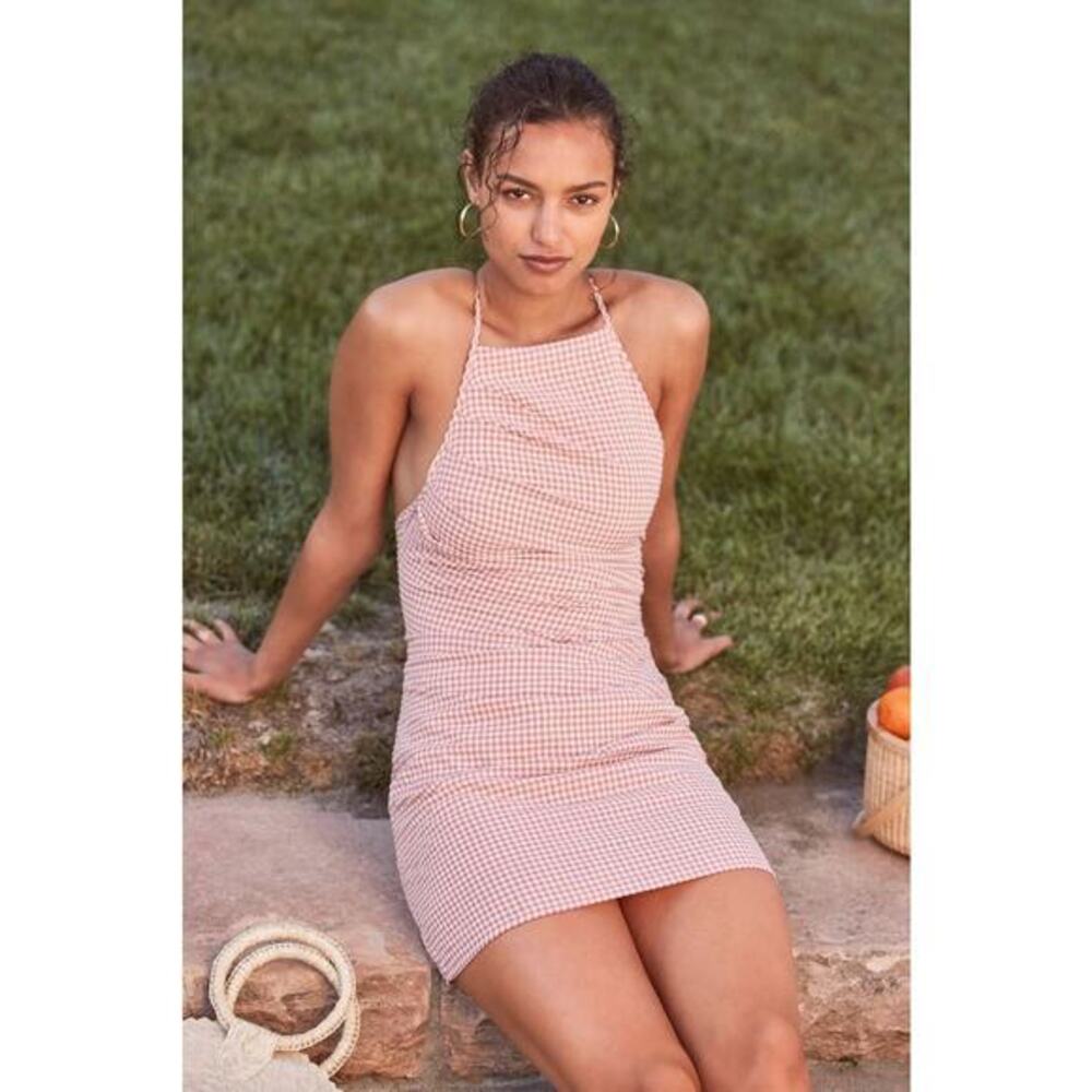 Lulus Summery Pink Gingham‎ Sleeveless Ruched Romantic garden party Mini Dress L